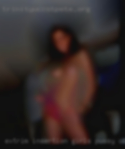Extrim insertion girls pussy objekt in later in Connecticut.